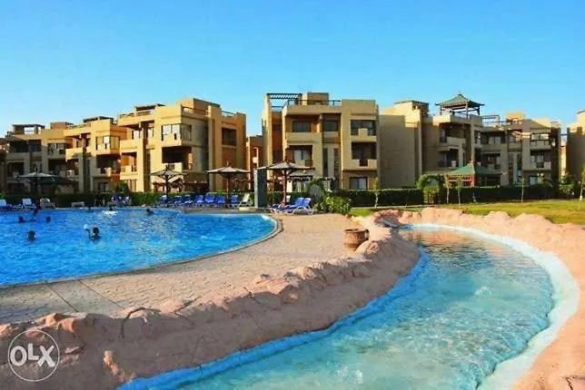بلو باى السخنة Apartment